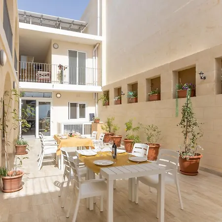 Ta'battista - Gozo Hotel *